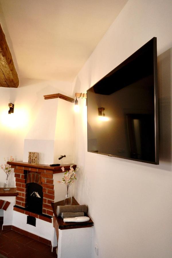 Apartmany Za Divadlem Broumov Exterior photo